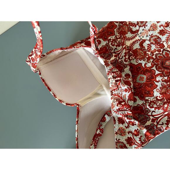 Unbranded womens one piece bathing suit size S red print built in bra - Picture 4 of 8